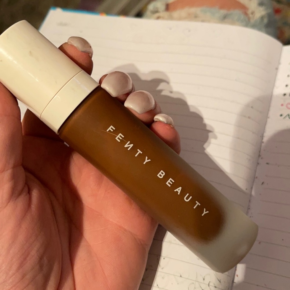 Fenty Beauty Pro Filt’r foundation